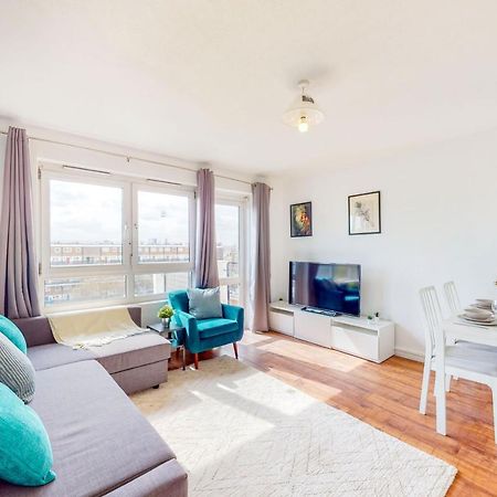 Apartment Near To Tower Bridge With Free Parking & View Of The Shard London Bagian luar foto